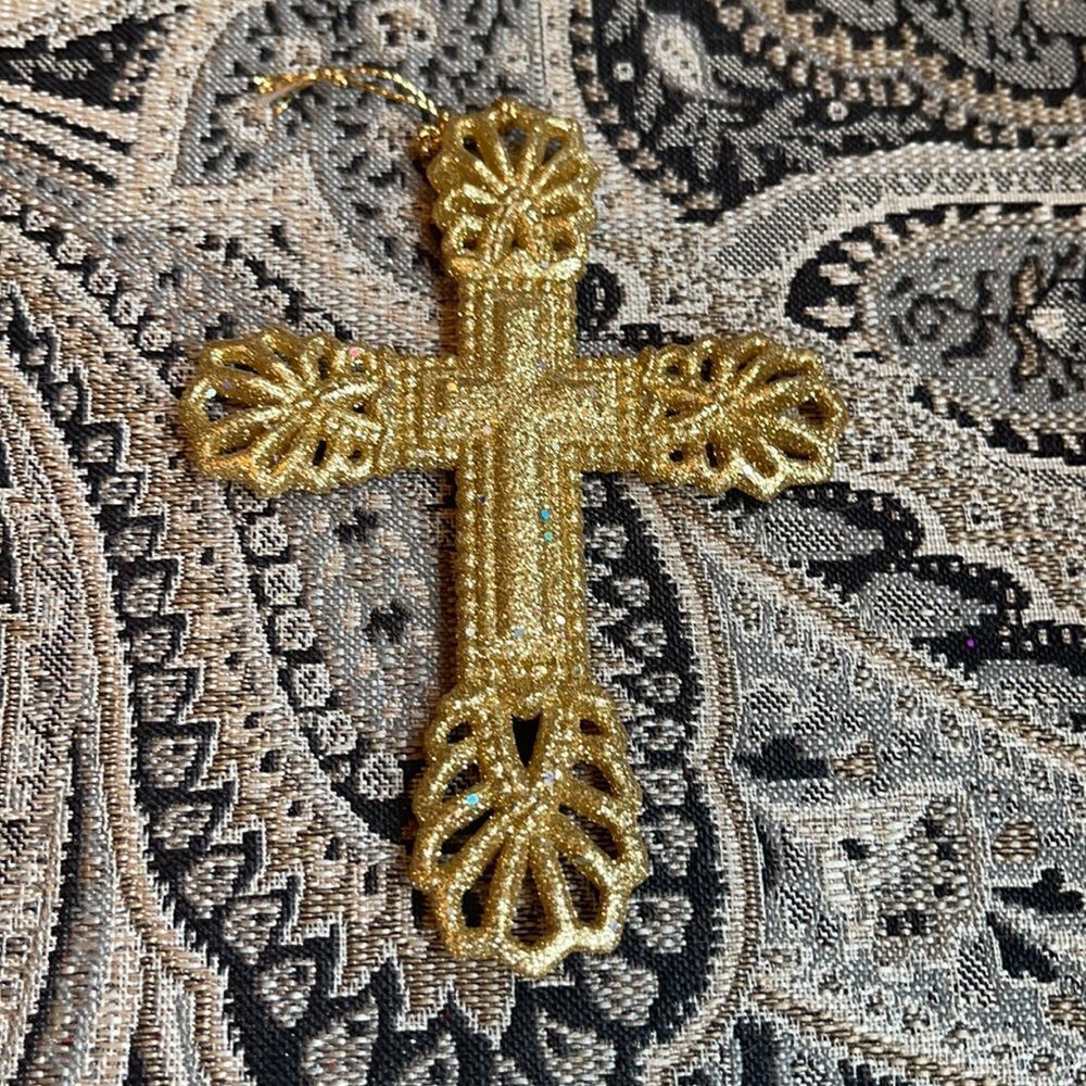 One 1 Eyelet Etched Golden Cross Ornament - decor!